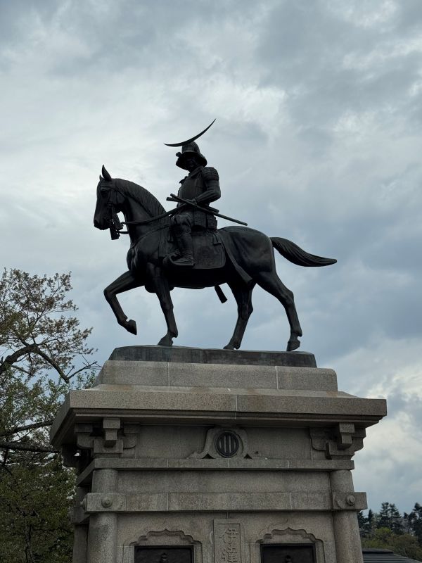 Masamune Statue, Sendai